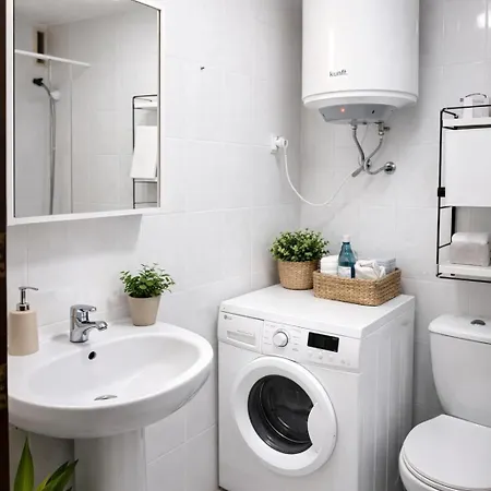 Tre Rums Laegenhet Naera Havet Appartement *